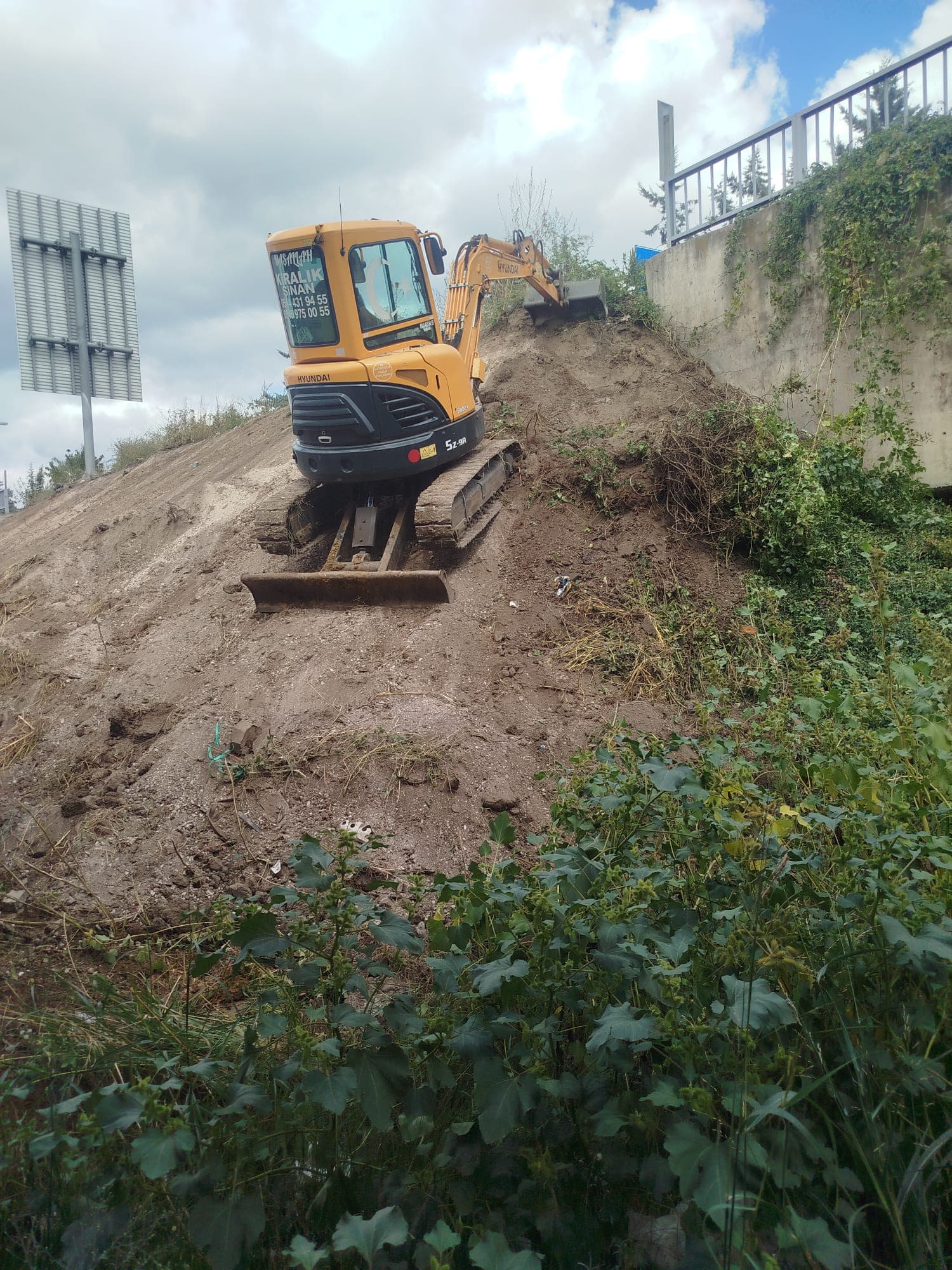 Bafra Mini Kepçe Hizmeti Proje 11 - Kazı İşleri ve Ekskavatör Kiralama Projesi